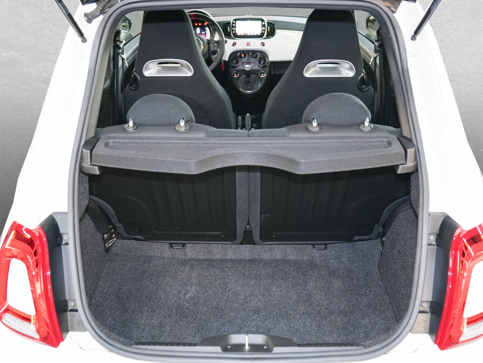 Fahrzeugabbildung Abarth 500 / 595 - UConnect|DesignSet|MirrorLink|17Zoll