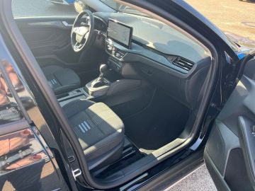 Bild 13 Ford Focus Turnier Active X MHEV El. Panodach Navi Le