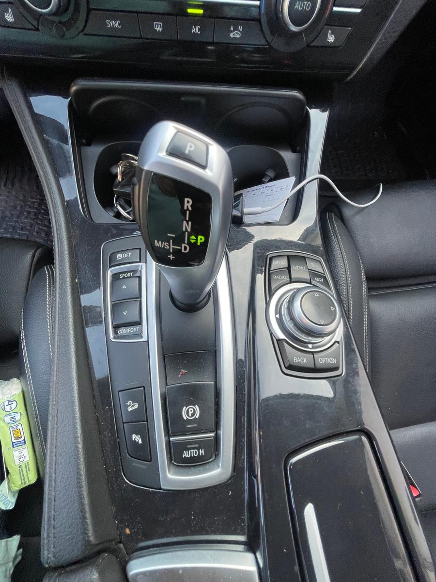 BMW 520 Limousine 520 d xDrive*Klima*Navi*Vollleder*
