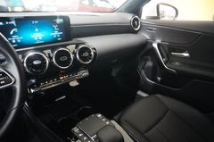 Fahrzeugabbildung Mercedes-Benz A 180 PROGRESSIVE DCT NAVI/LED/SHZ/KAMERA/DAB+