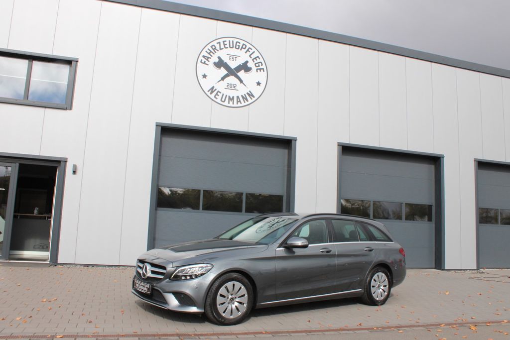 MERCEDES-BENZ C 220 d T LED AUT SHZ KAM NAVI PDC