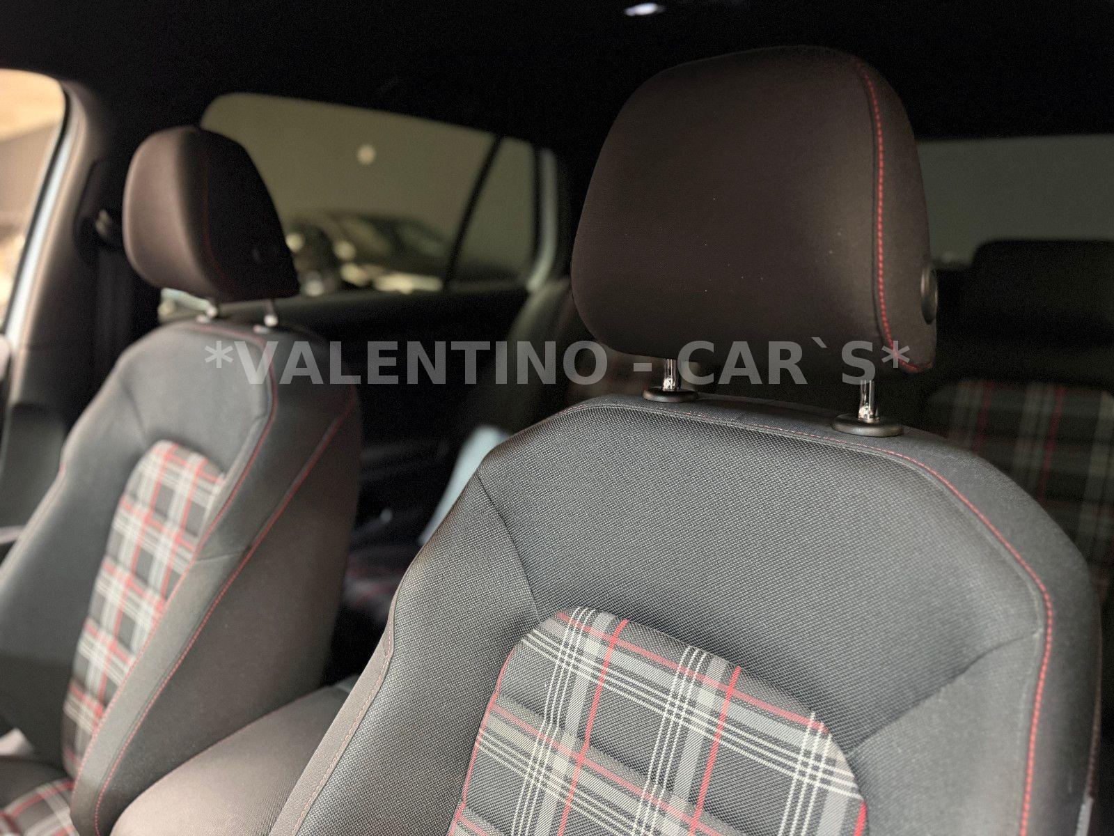 Volkswagen Golf VII Lim. GTI Navi/Temp/Parklenk/Shz/BiXen