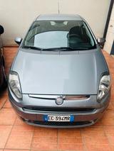 Fiat Punto Evo 1.3 Mjt 95 CV DPF 5 porte S&S Dyn - Fiat Punto Evo mit Halbautomatikschaltung