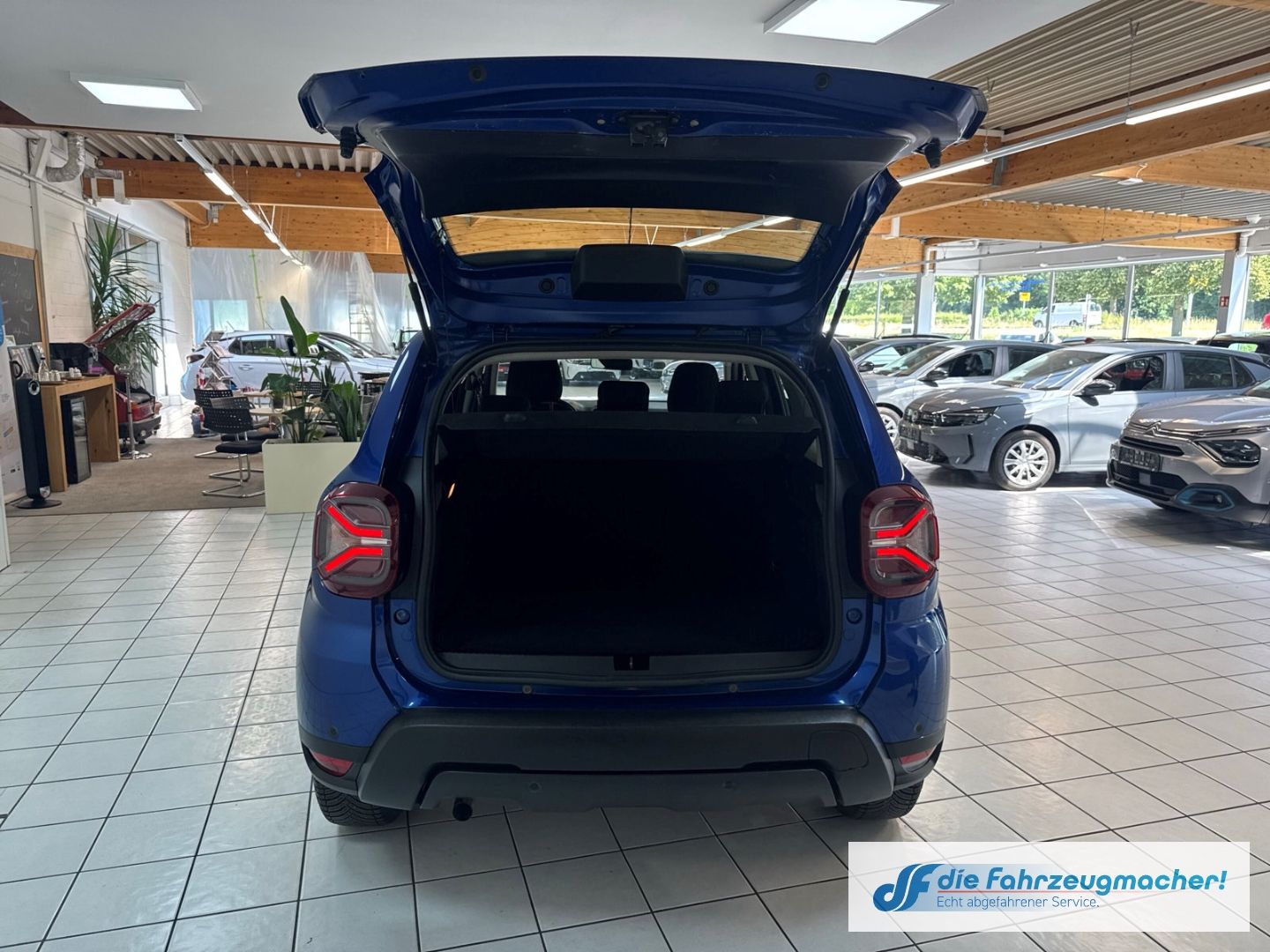 Fahrzeugabbildung Dacia Duster II Comfort 4WD EXPORT SHZ Temp PDC Bergan