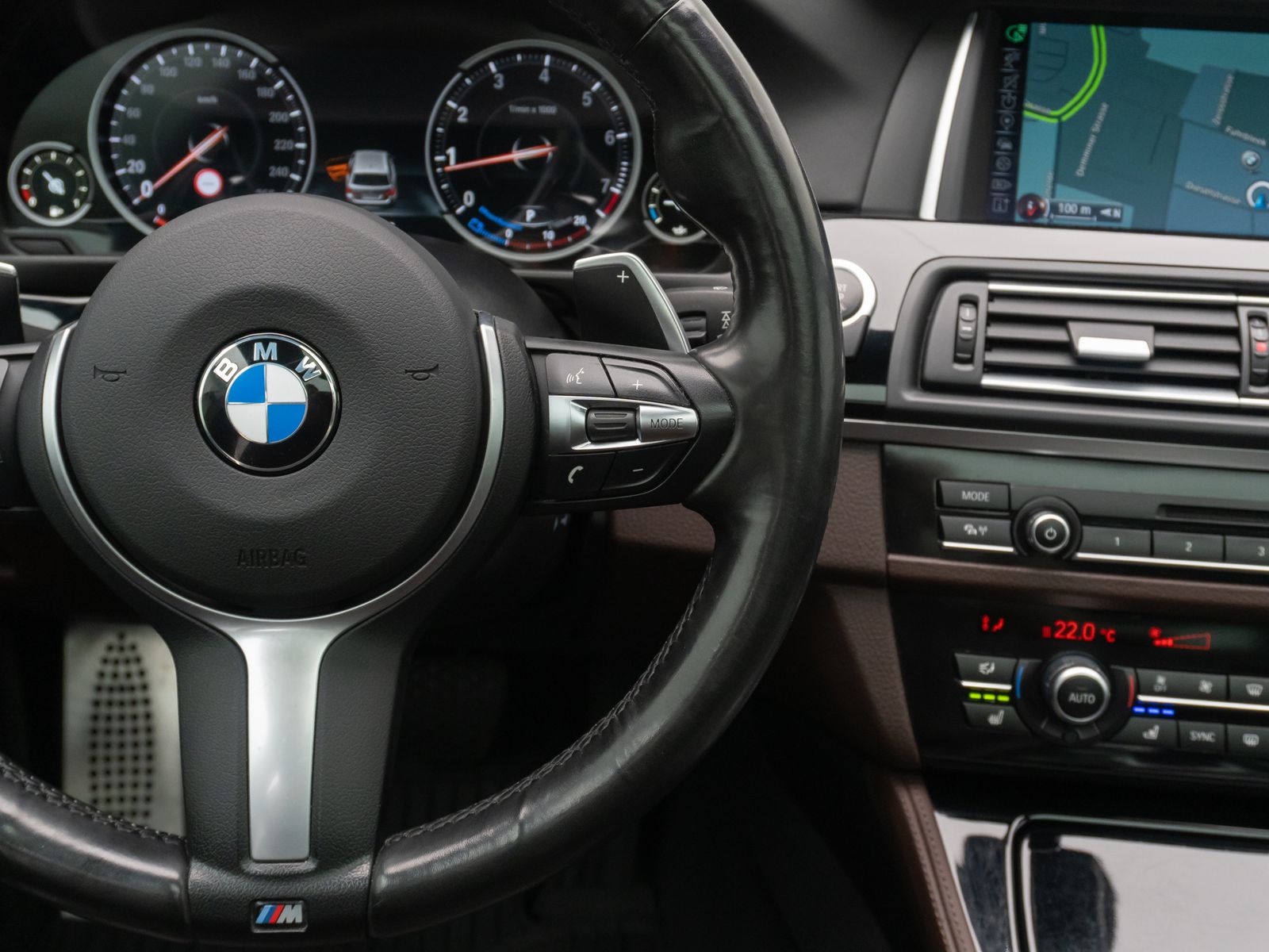 Fahrzeugabbildung BMW M550i 360°NightVis Fond-EntPro TV Panorama Voll