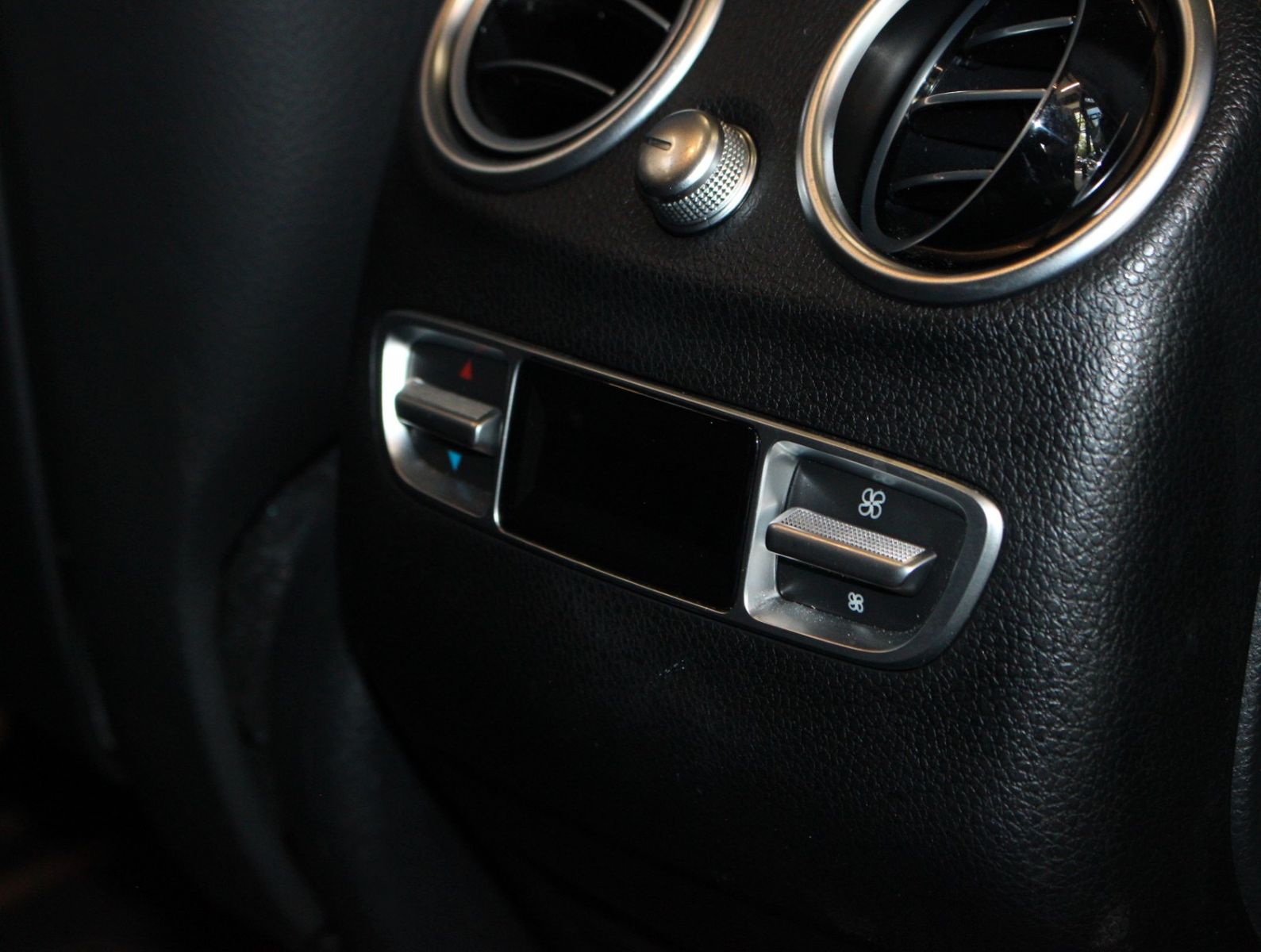 Fahrzeugabbildung Mercedes-Benz GLC 350 d 4MATIC AMG Line *PNRM*Kamera*AHK
