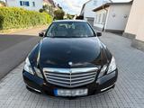 Mercedes-Benz Mercedes E220 Cdi 170 Ps - Mercedes-Benz E 220 aus 2012 mit Diesel-Antrieb: Limousine