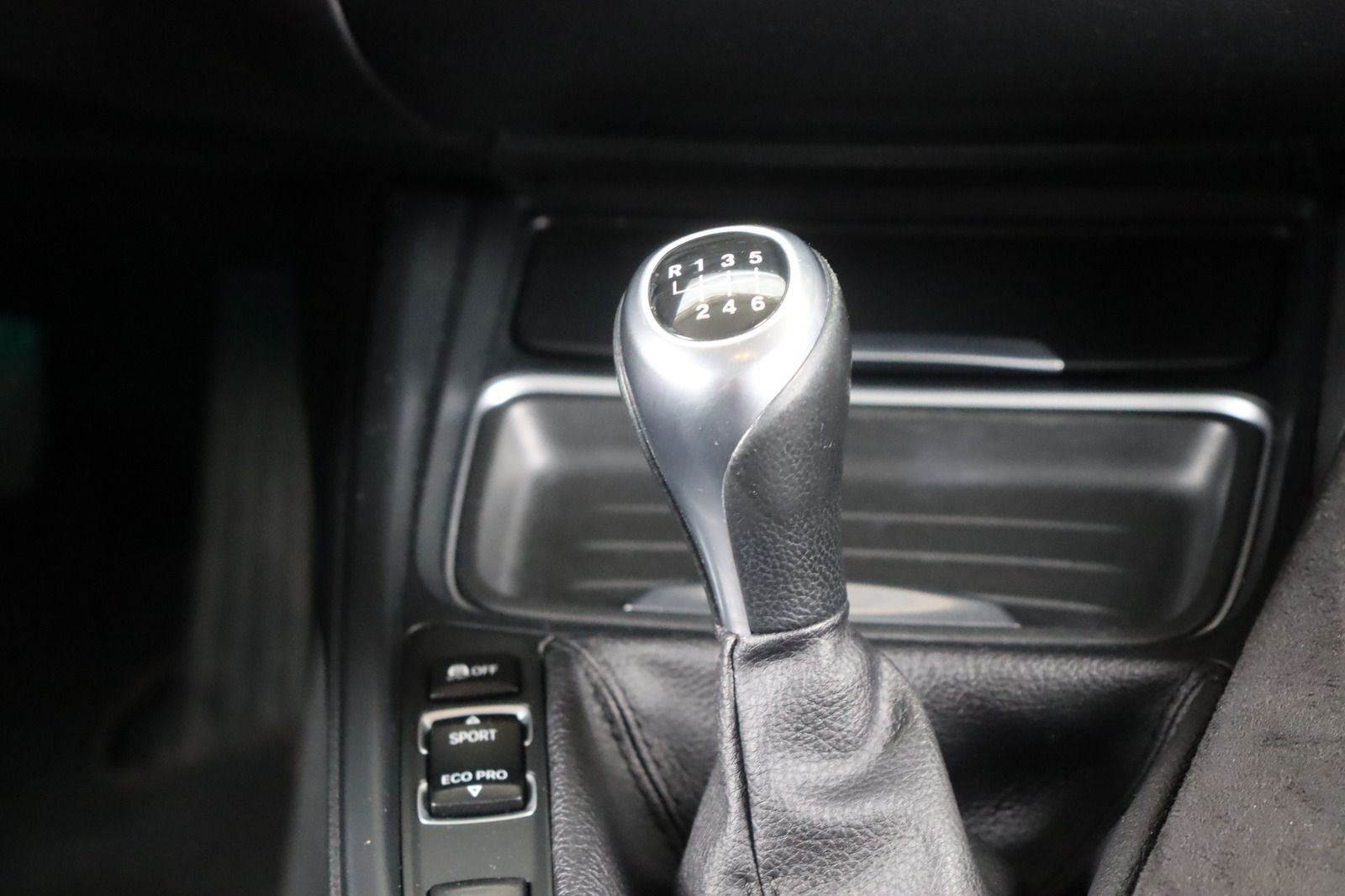 Fahrzeugabbildung BMW 316 i Touring