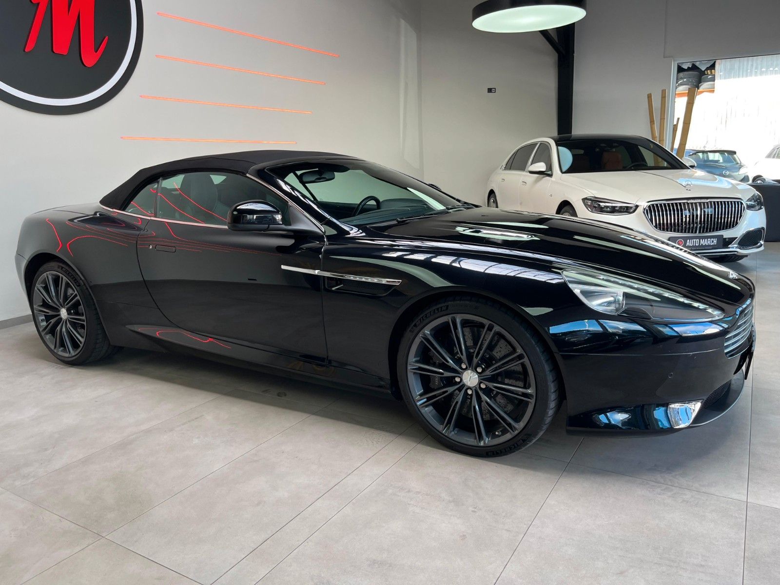 Fahrzeugabbildung Aston Martin DB9 / Virage Volante V12*Carbon-Ceramic-Brakes*