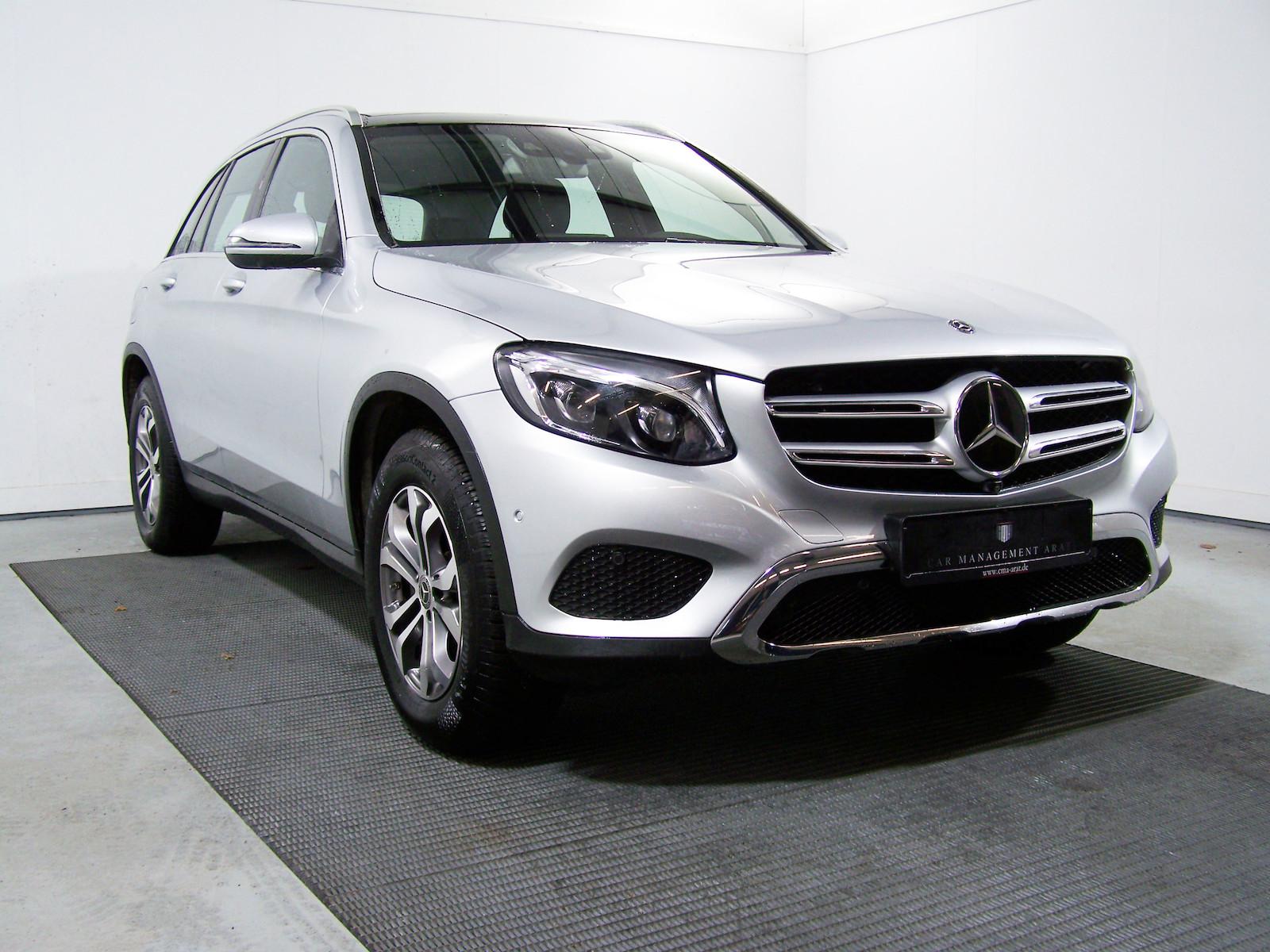 Mercedes-Benz GLC 250 4Matic PANORAM+KAM+LED+AMBIENT+DISTR