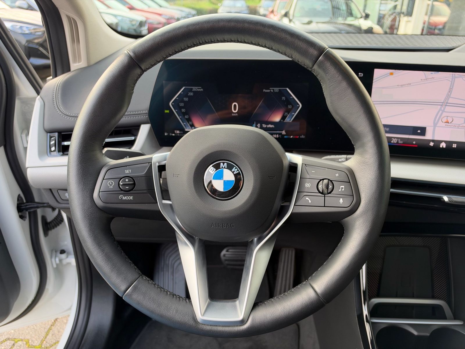 BMW 220 Active Tourer - Bild 11