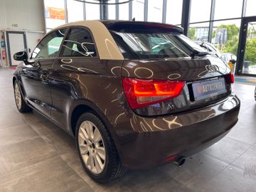 Audi A1 ambition *BI-XENON*PDC*KLIMAAUT*SZHZ*ALU*