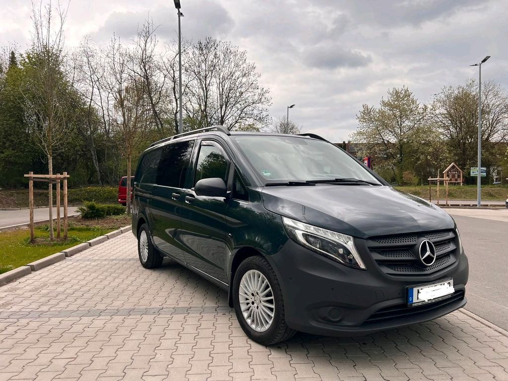 Image of Mercedes-Benz Vito