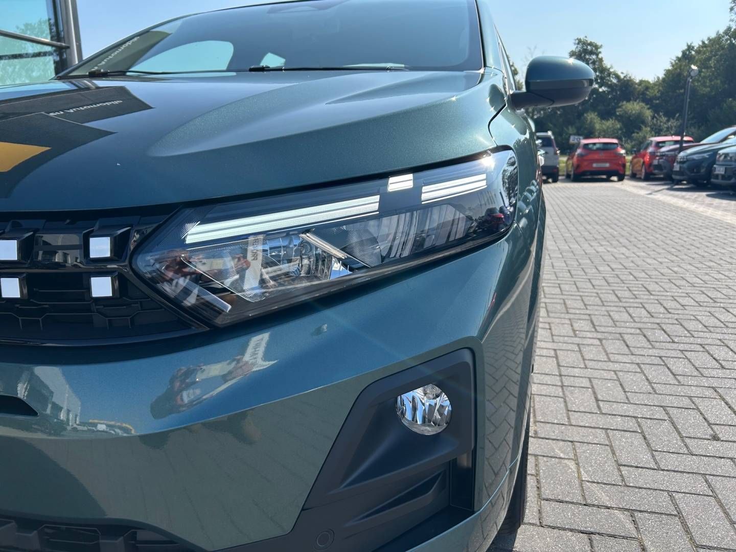 Fahrzeugabbildung Dacia Sandero Journey TCe 100