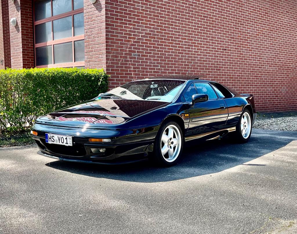 Lotus Esprit GT3  (1 of 68), deutsches Auto,  3. Hand 