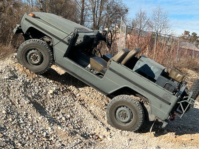 Mercedes-Benz G Klasse  airborne Jeep Speedster Luftland...