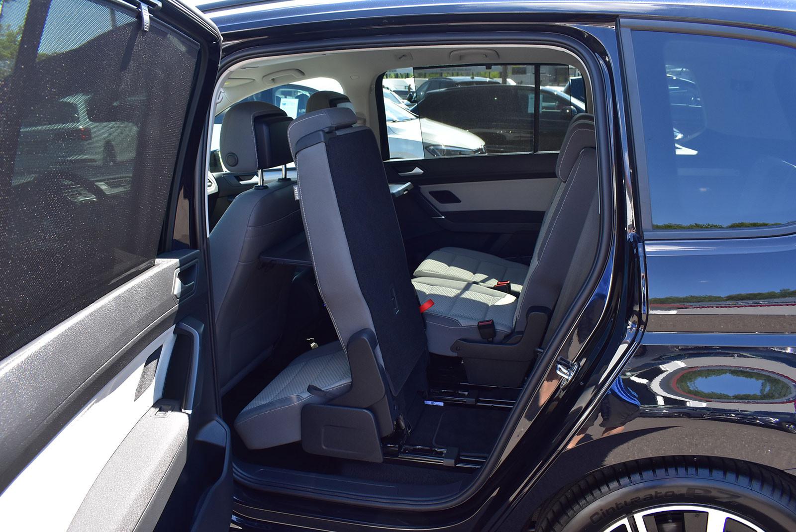 Volkswagen Touran Comfortline IQ.LIGHT+Kamera+7-Sitzer+ACC, миниатюра 9