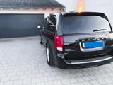 Dodge Grand Caravan - Dodge Grand Caravan Benzin Kleinbus 7-Sitzer