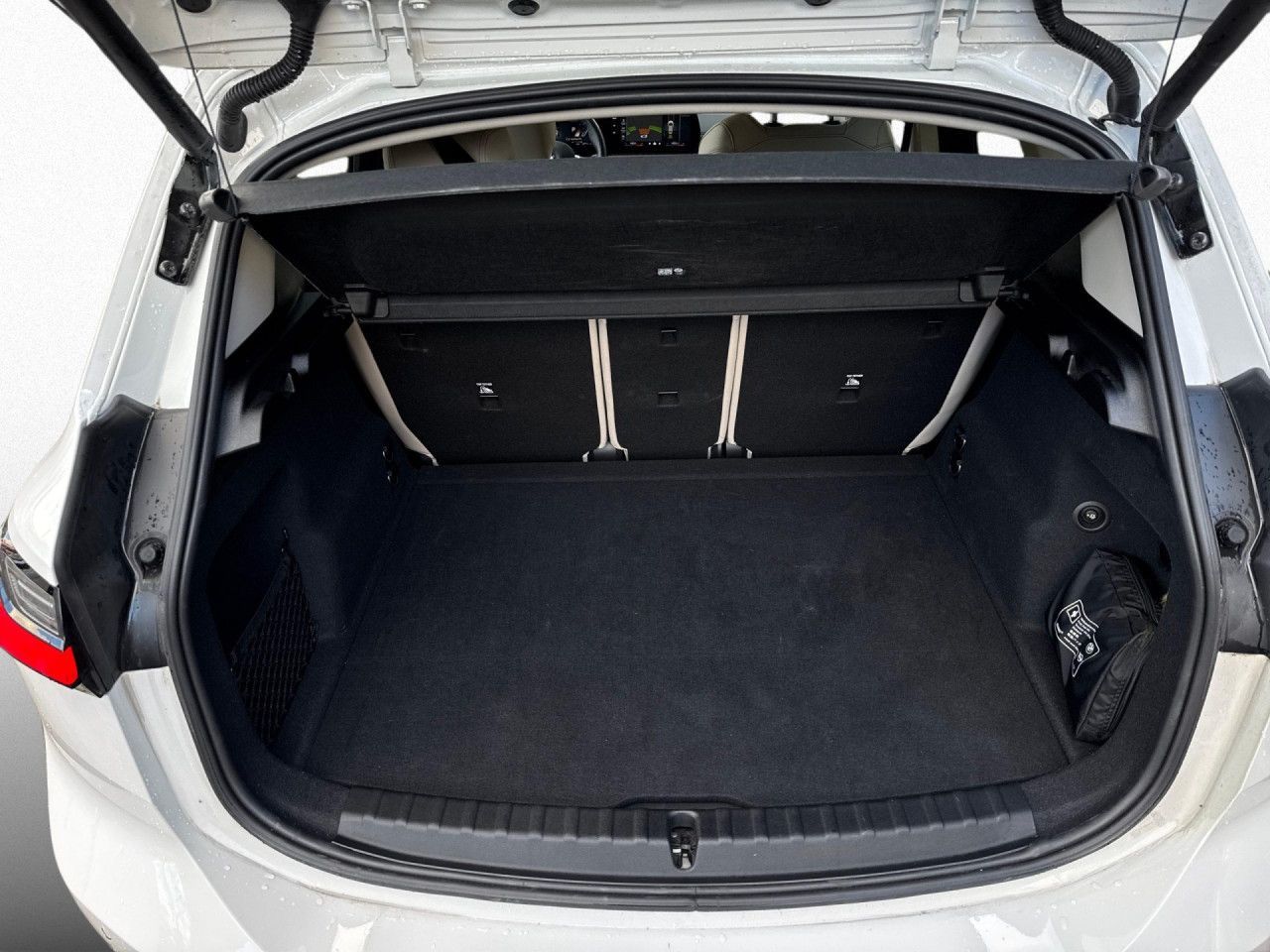 BMW 218 Active Tourer - Bild 18