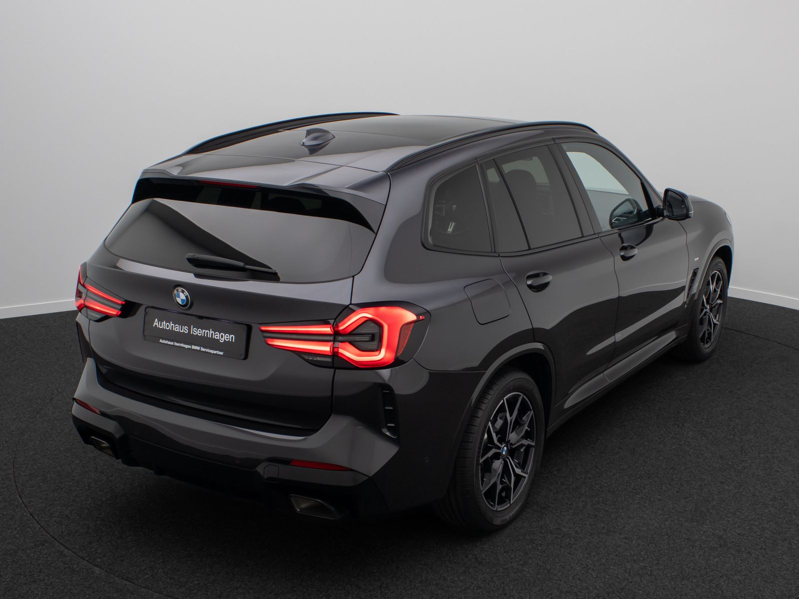 Fahrzeugabbildung BMW X3 xD20d M Sport Laser Pano Kamera HUD DAB HiFi