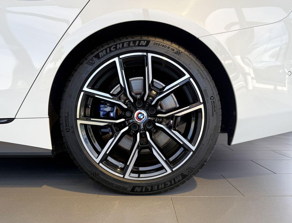 BMW 420i Gran C. M SPORT LASER+ACC+KAM360+HARM+STAND