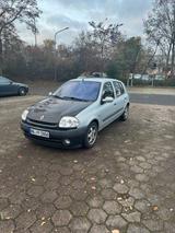 Renault Reno Clio 1.4 Automatic - Renault Clio: Automatic