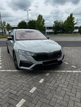 Skoda Octavia 2.0 TSI DSG RS Combi RS - Skoda Octavia Gebrauchtwagen in Aachen
