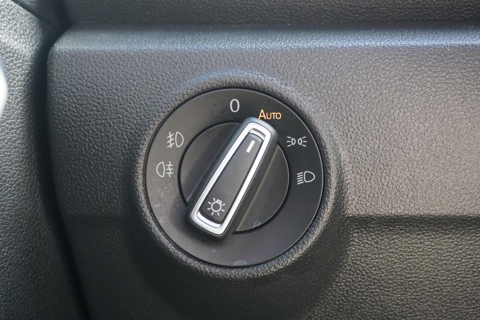 Volkswagen T-Roc 1.5 TSI R-Line DSG LED Navi ACC AHK DAB