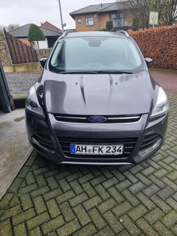 Ford Kuga 2,0 TDCi 4x4 132kW Titanium PowerShift ...