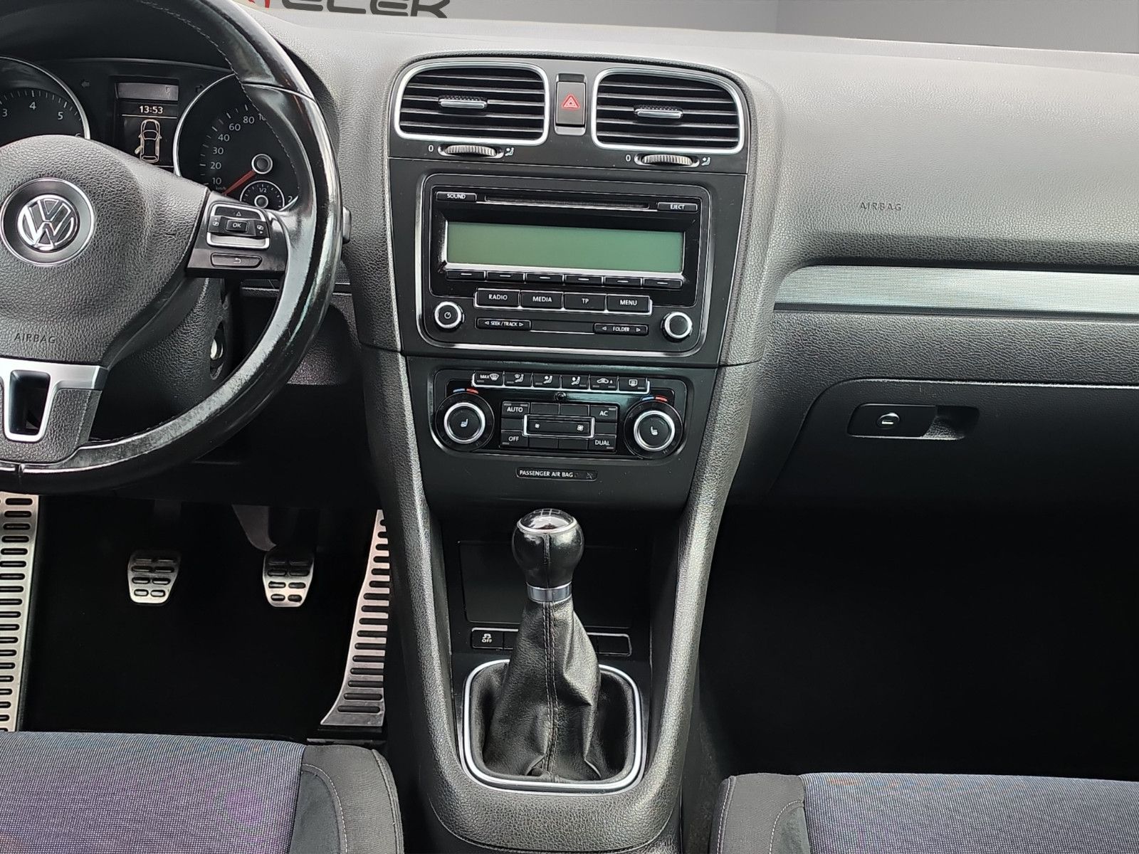 Fahrzeugabbildung Volkswagen Golf VI Style AUS 1.HAND SHZ PDC KLIMA TÜV NEU