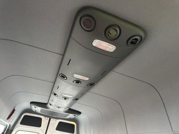 Mercedes Sprinter - 11