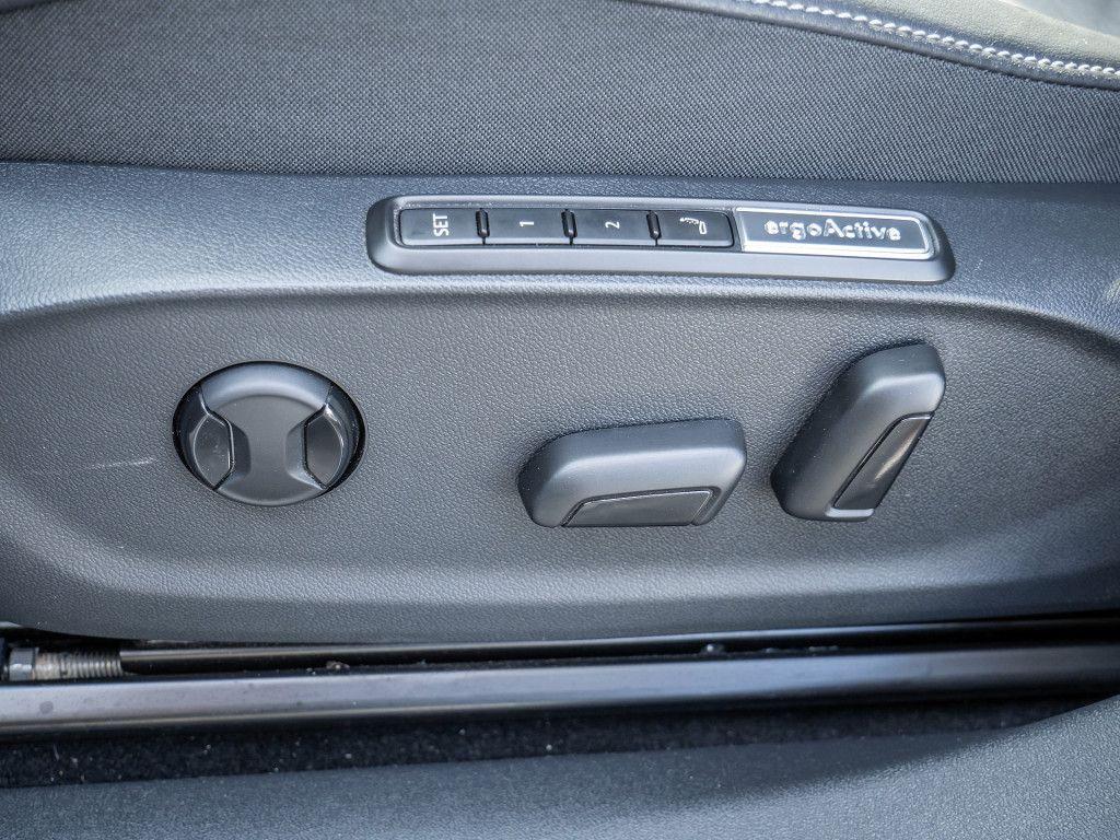 Volkswagen ID.7 Tourer Pro 210/77 Climatronic PDC SHZ
