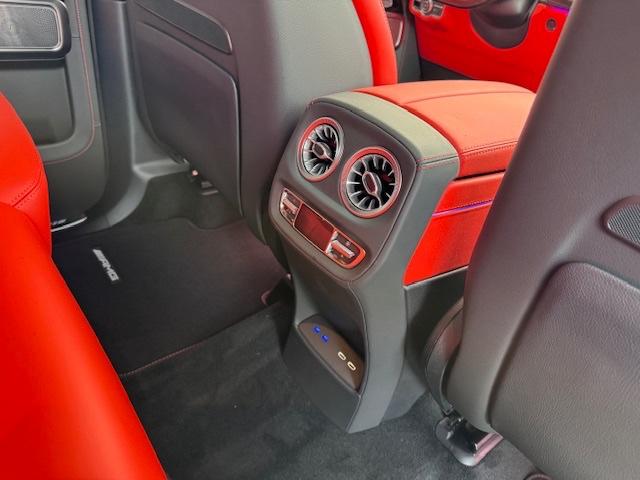 Mercedes-Benz G 63 AMG/Prod.2026/Black-Red-Carbon/TV/Superior – 17