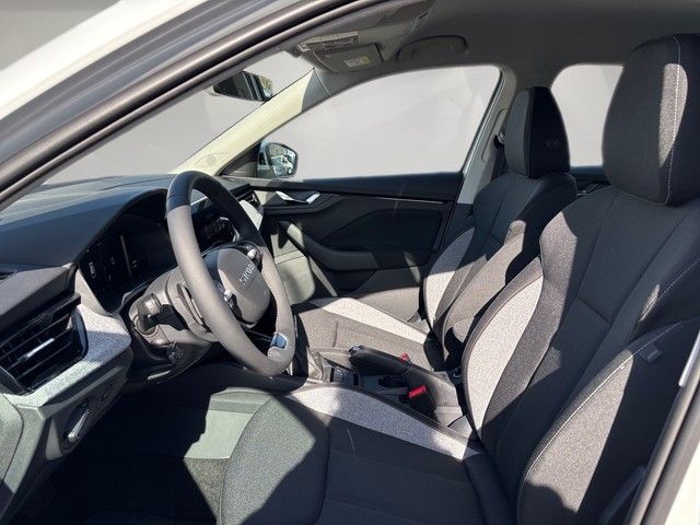 Fahrzeugabbildung SKODA Kamiq 1.0 TSI DSG Selection ACC+AHK+NAVI+SHZ+GRA