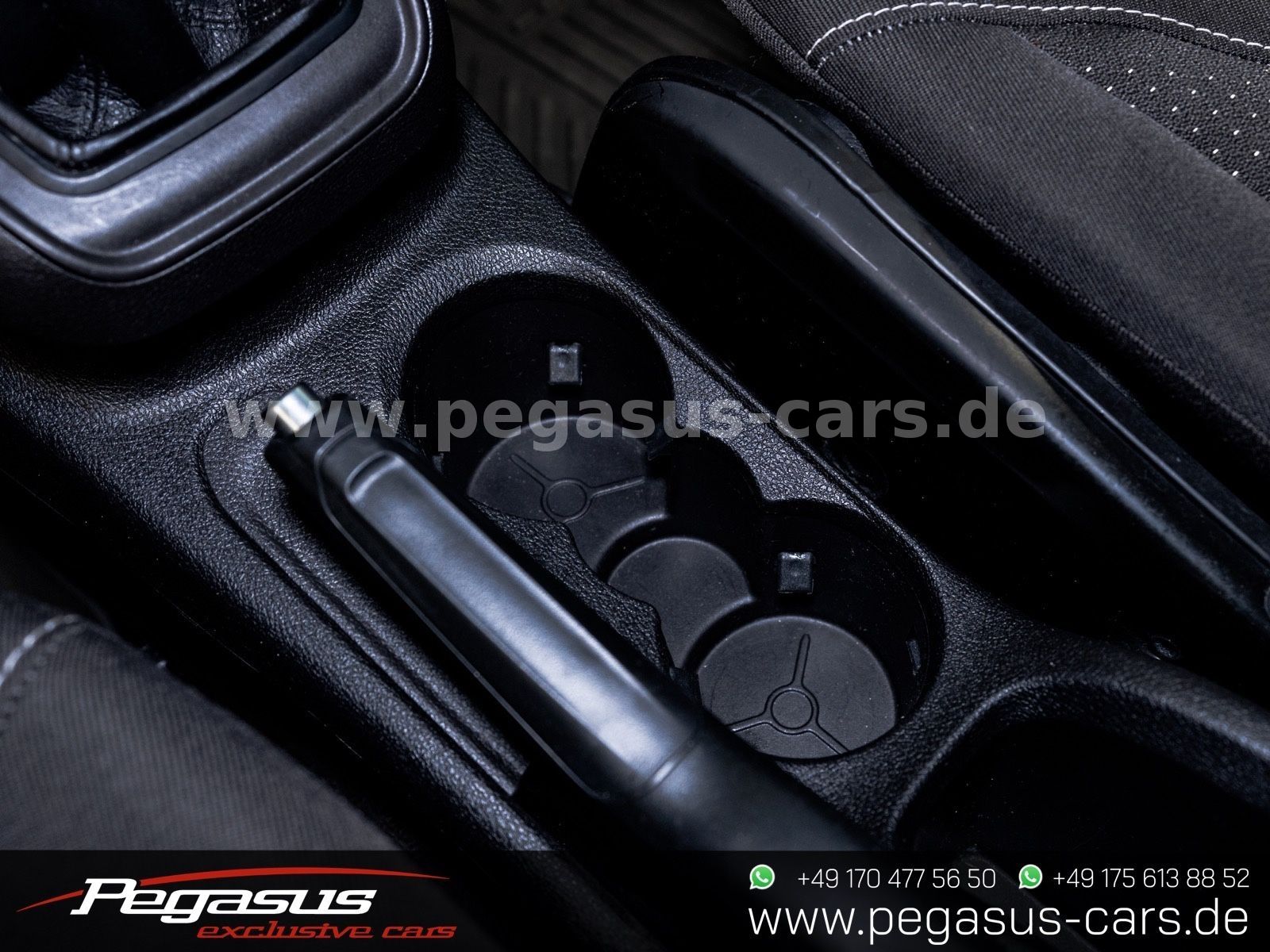 FORD Transit Courier - 21