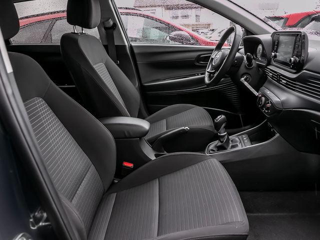 Hyundai i20 Edition 30 Digitales Cockpit Funktions-Pak.