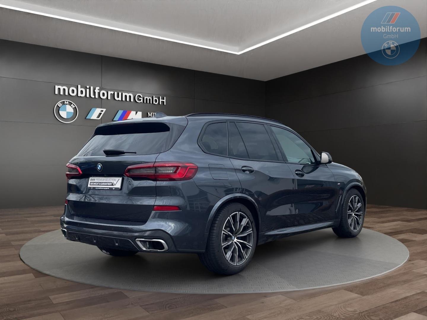BMW X5 xDrive30d M-Sport AHK Massage Sitzklima Stand
