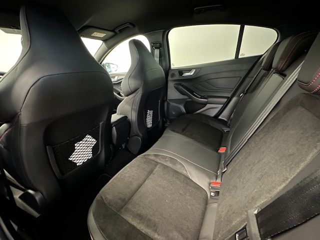 Fahrzeugabbildung Ford Focus ST X 2.3 Track Pack LED Dif.Sperre, Kamera