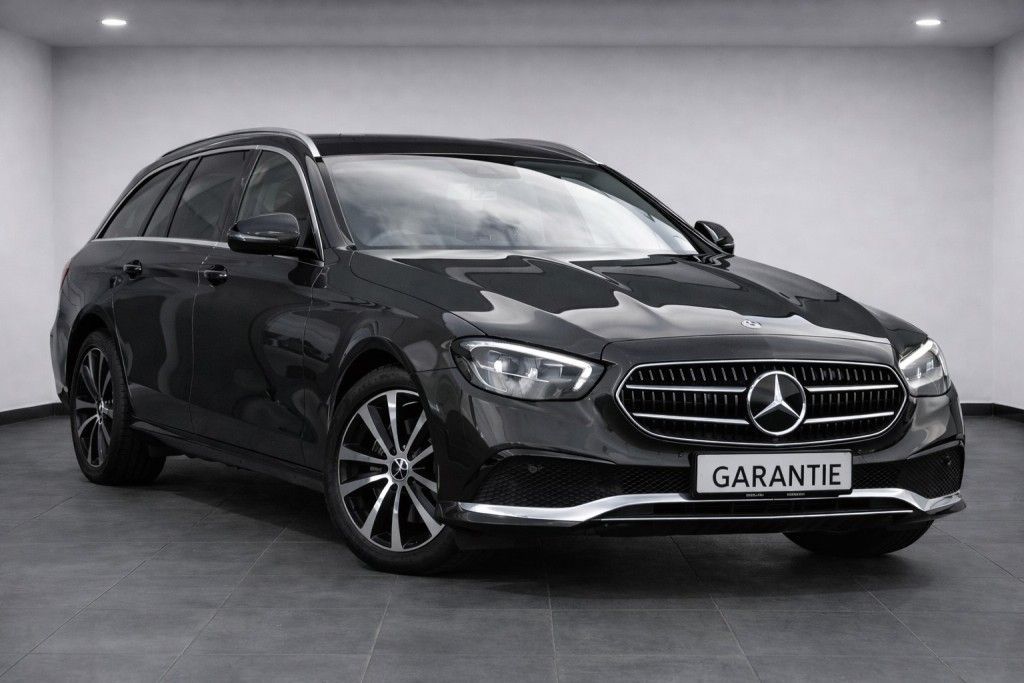Mercedes-Benz E 300 de T 9G-TRONIC AVANTGARDE Rückfahrkamera imagem 2
