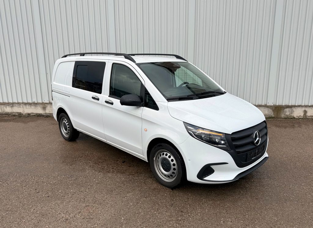 Image of Mercedes-Benz Vito