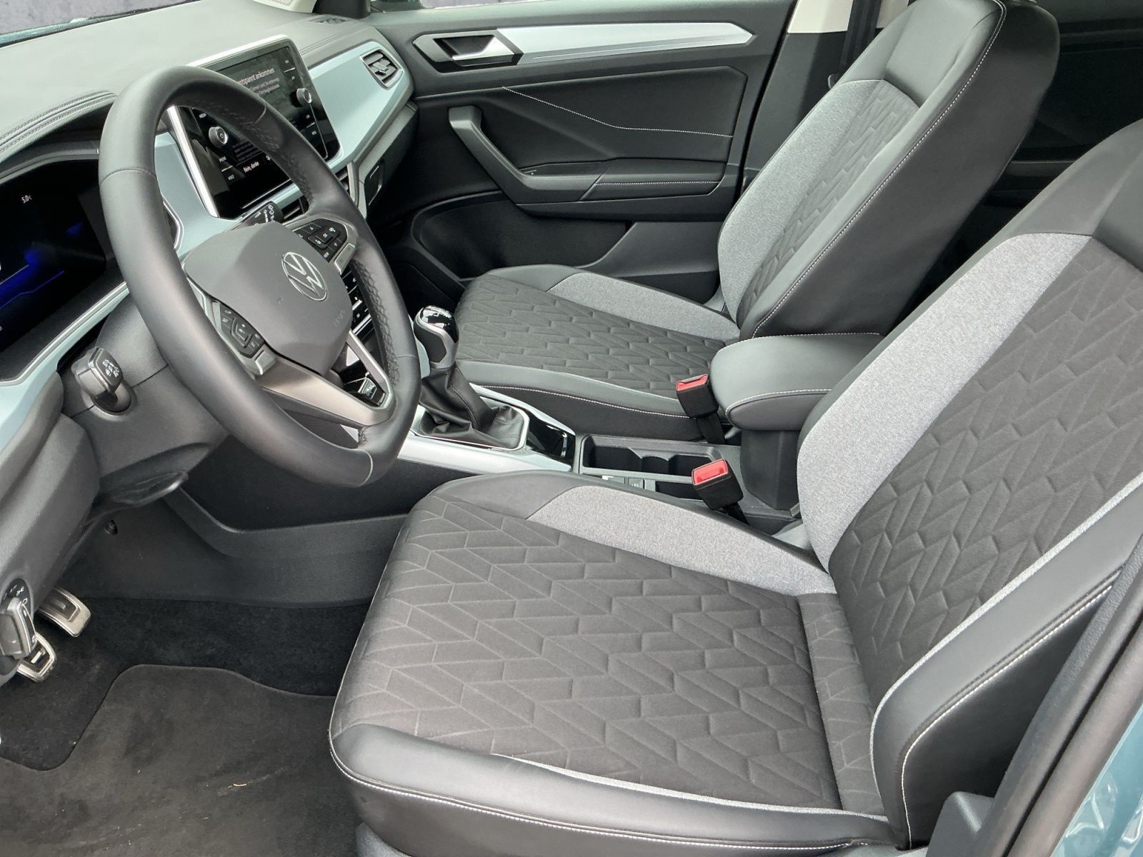 Volkswagen T-Roc - Bild 12