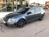 Skoda Octavia Combi 2.0 TDI DSG 4x4 RS/Standhzg/AHK - Skoda Octavia mit Diesel-Antrieb: Allradantrieb, Kombi, 2.0