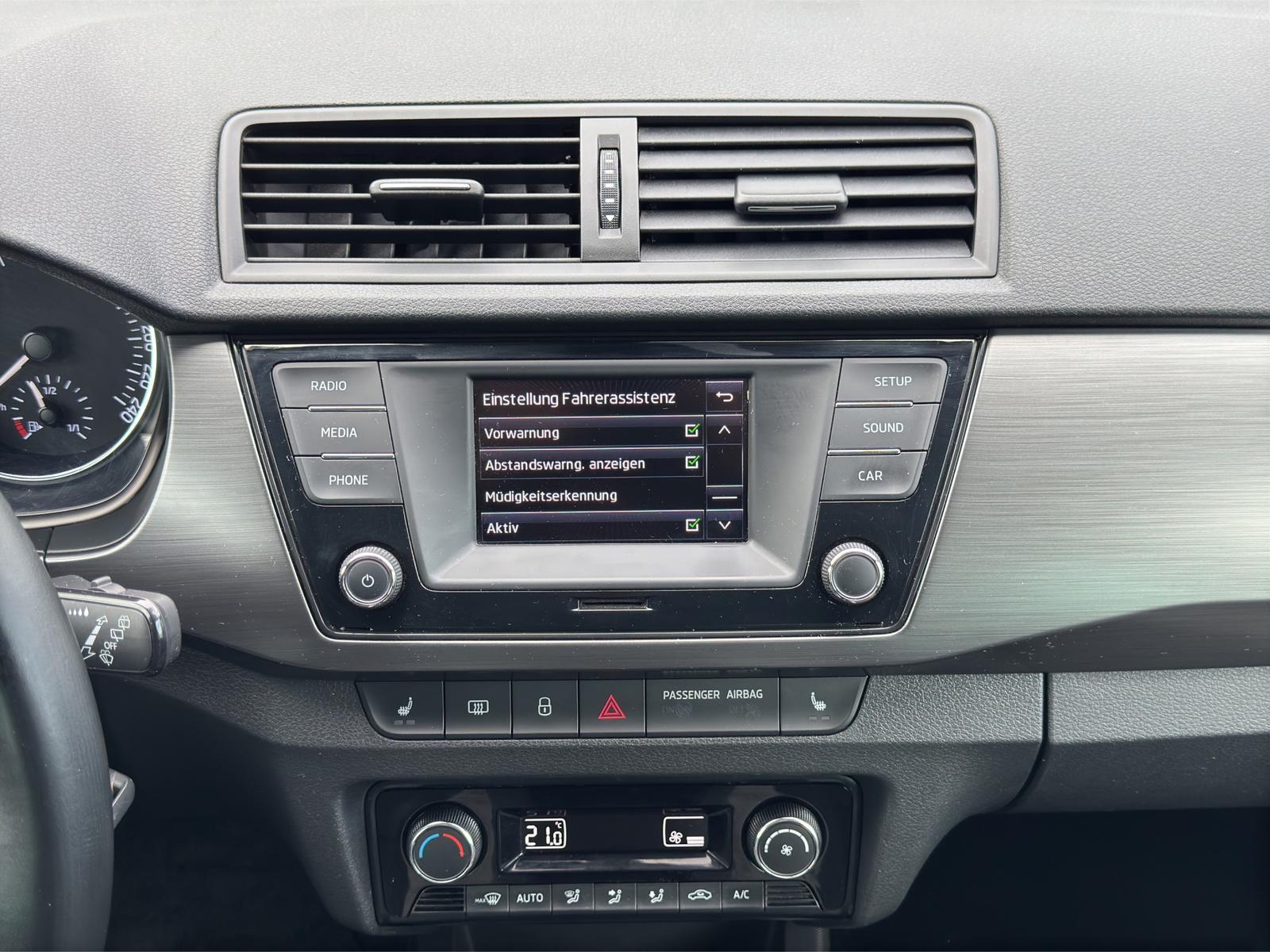 Skoda Fabia Combi 1.2TSI Tempomat PDC Alu16 Sitzhz DAB