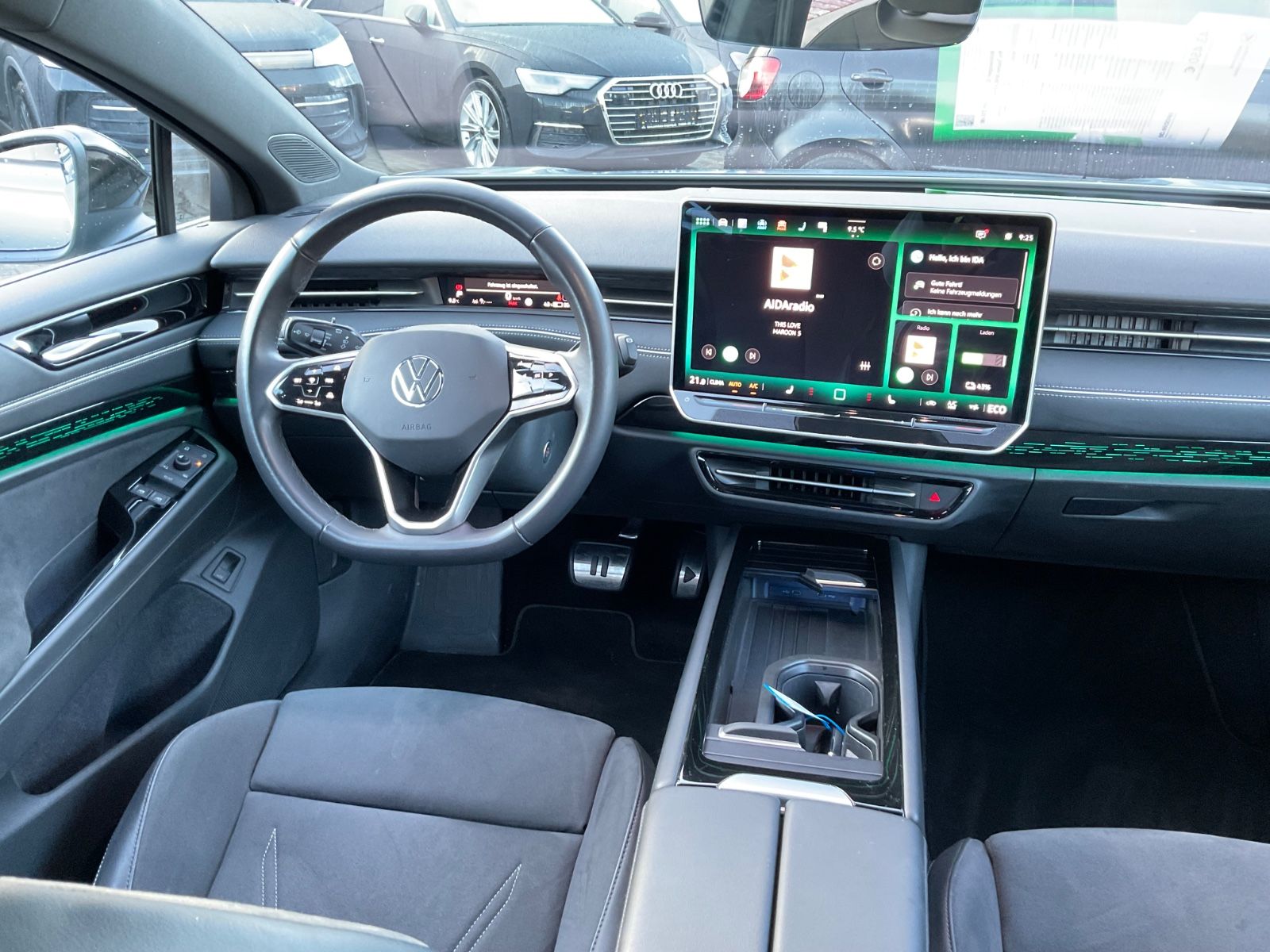 Fahrzeugabbildung Volkswagen ID.7 Pro 82 kWh 210 kW Pro Tourer,AHK,Kamera,IQ