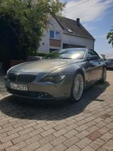 BMW 630i Cabrio - - graue BMW 630