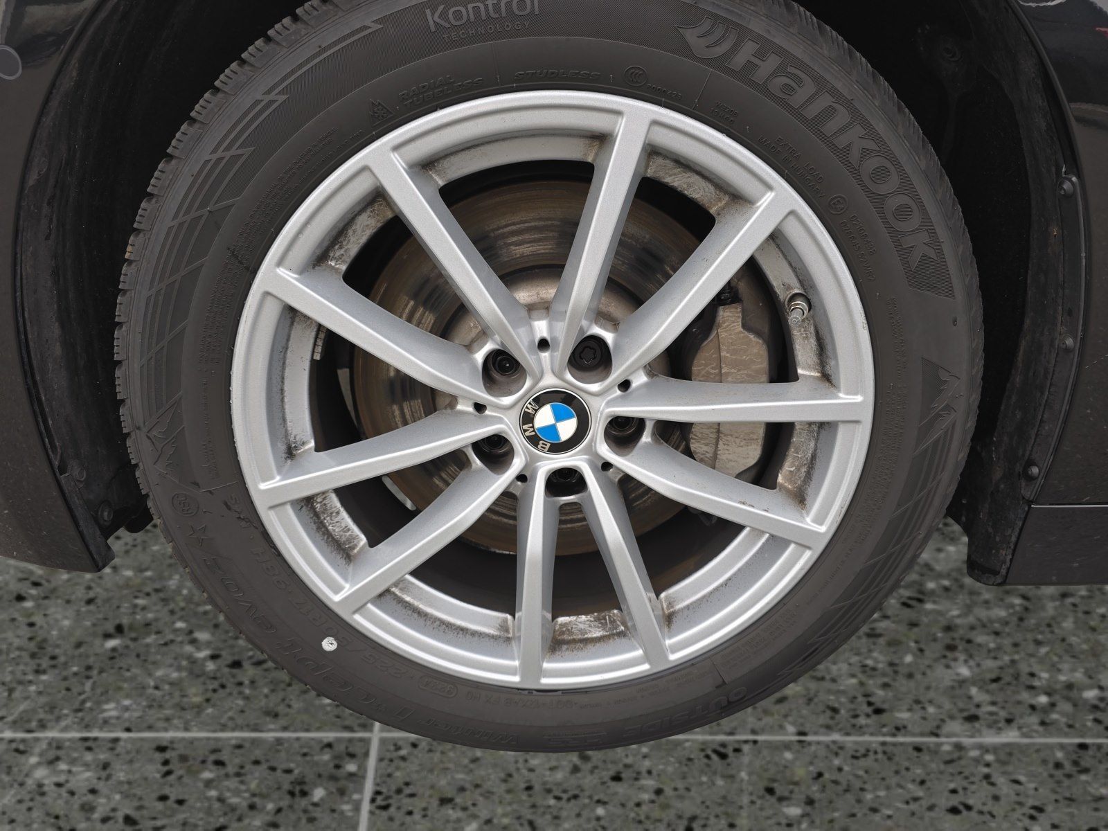 BMW 330 - Bild 9