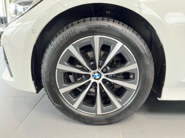BMW 318 - 8
