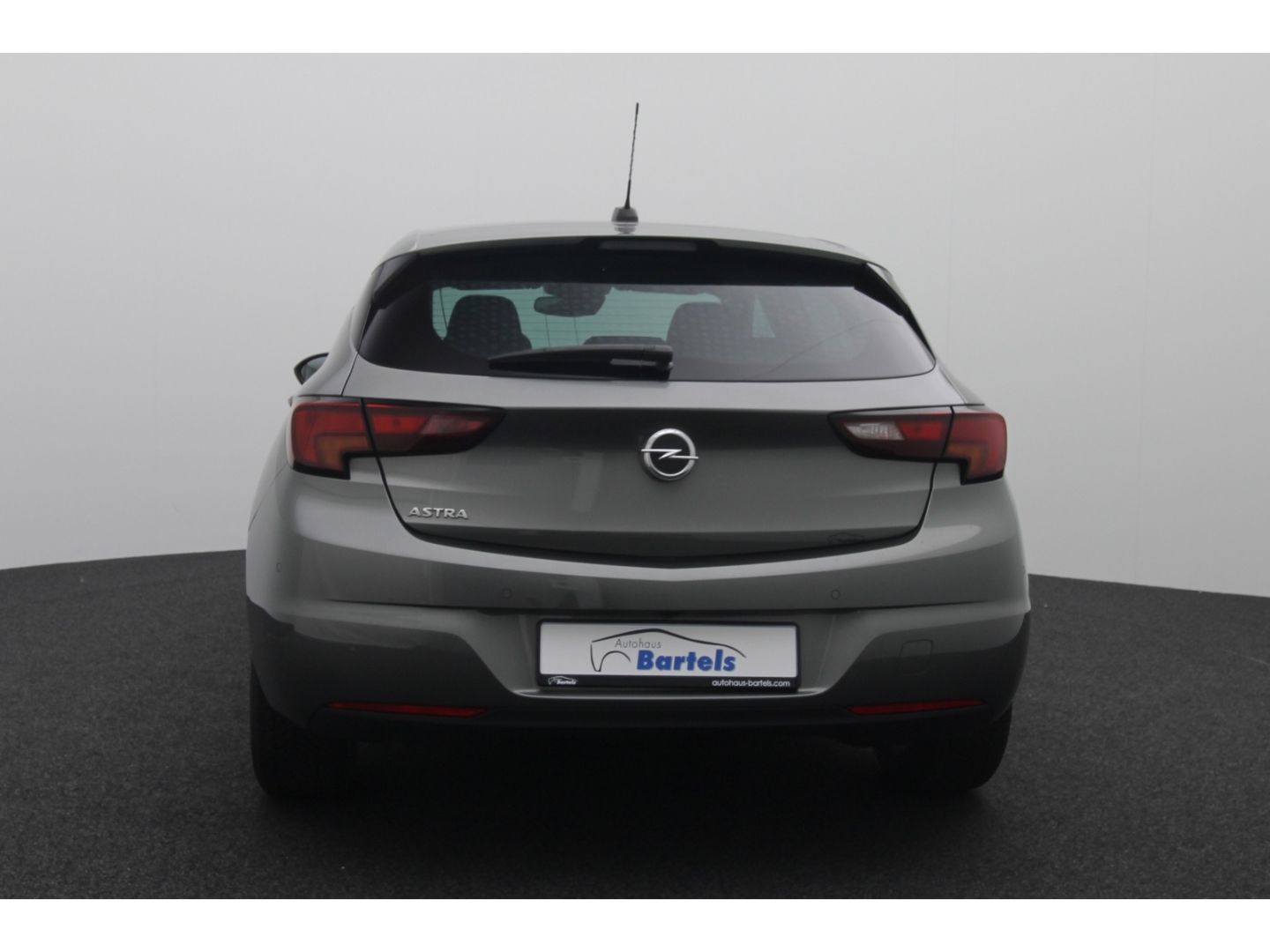 Fahrzeugabbildung Opel Astra K 120 Jahre Start Stop Navigation Kamera