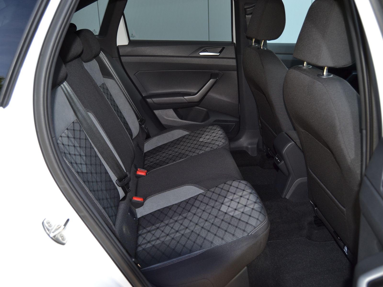 Taigo 1.0 TSI 110 PS R-Line BLACK-STYLE/MATRIX-L