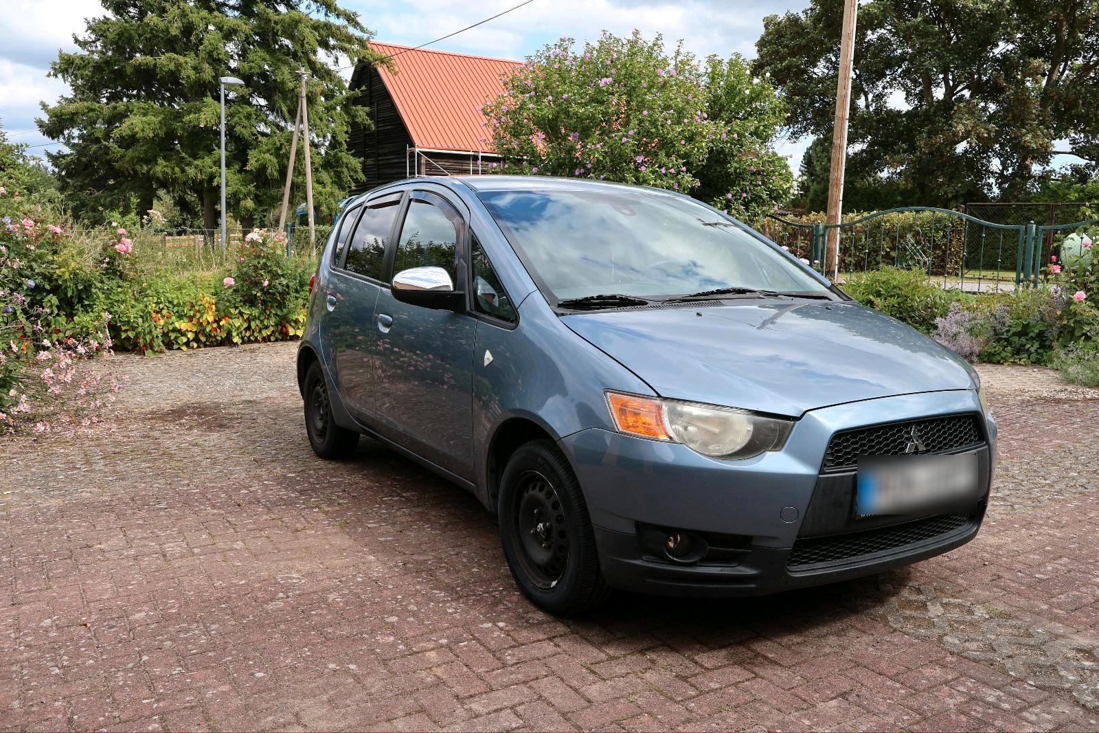 Mitsubishi Colt